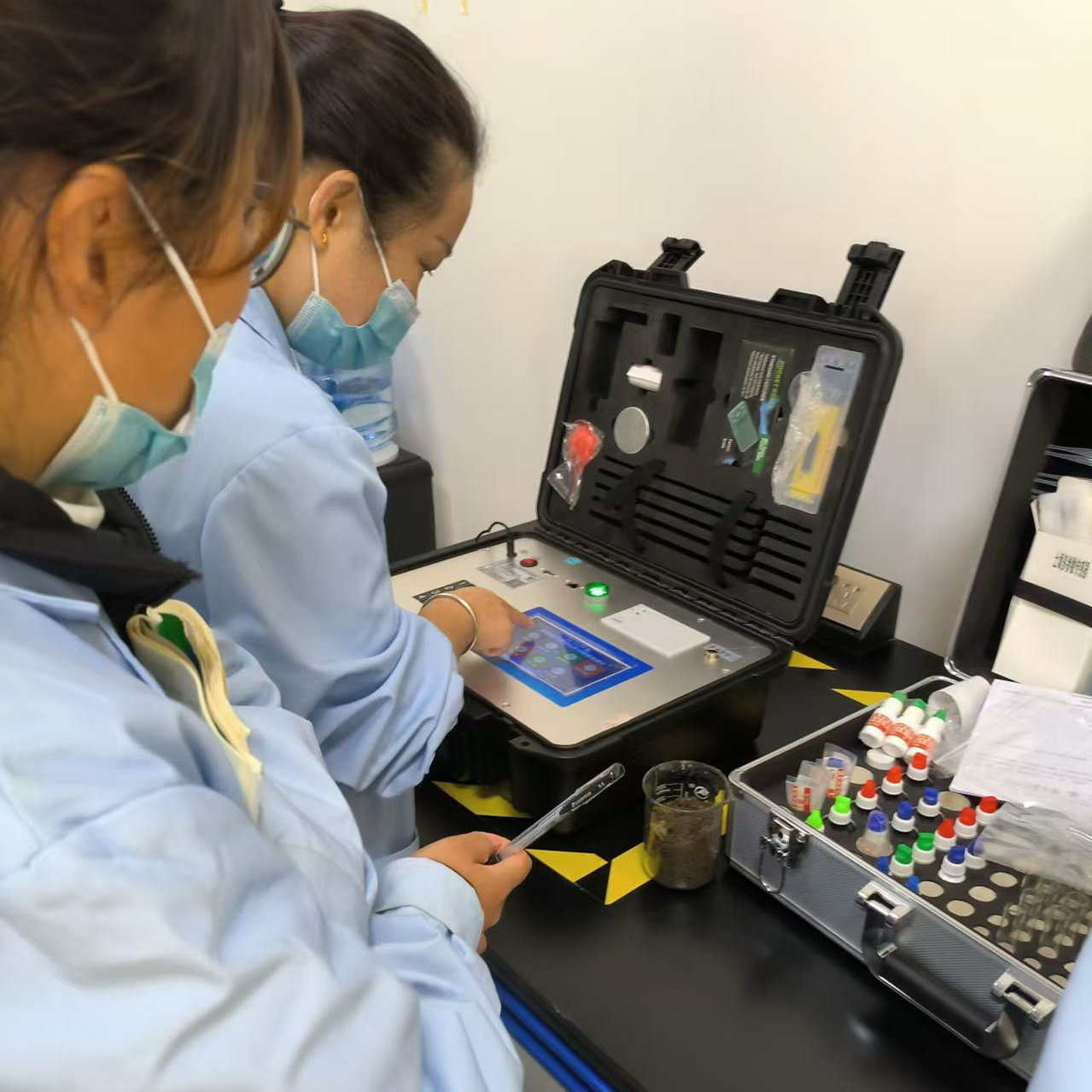 山东恒创-高智能土壤肥料农业综合检测仪